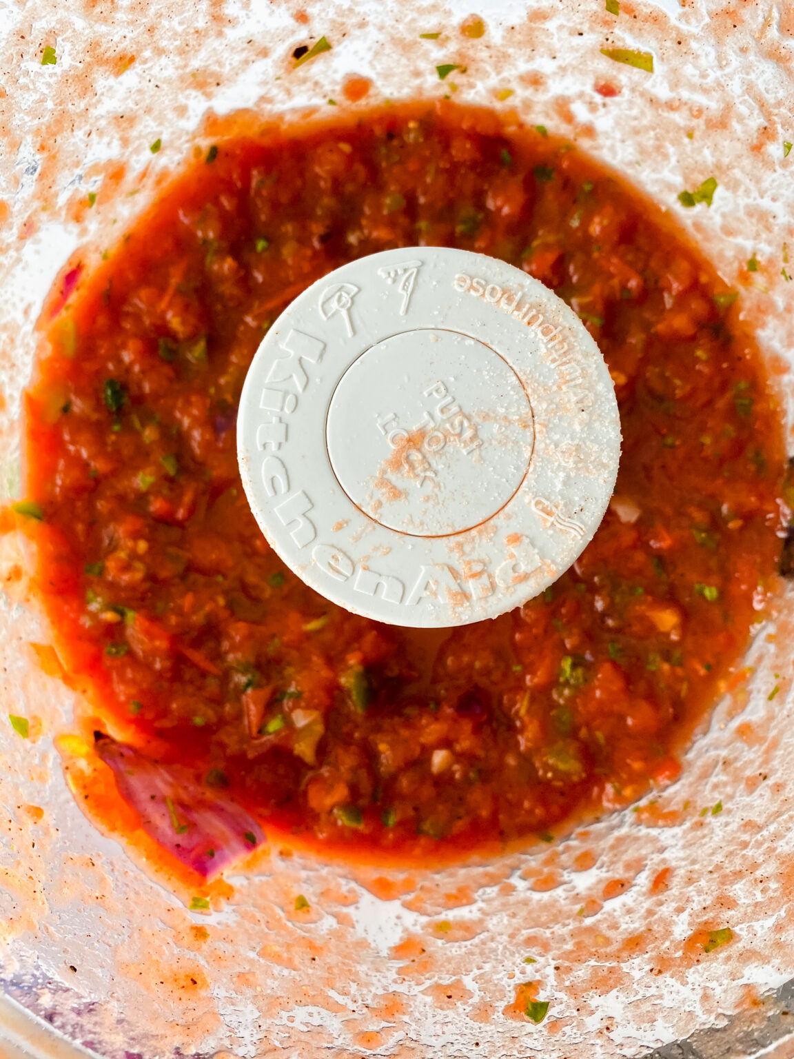 How to Make the Best Homemade Salsa Recipe for Taco Tuesday!