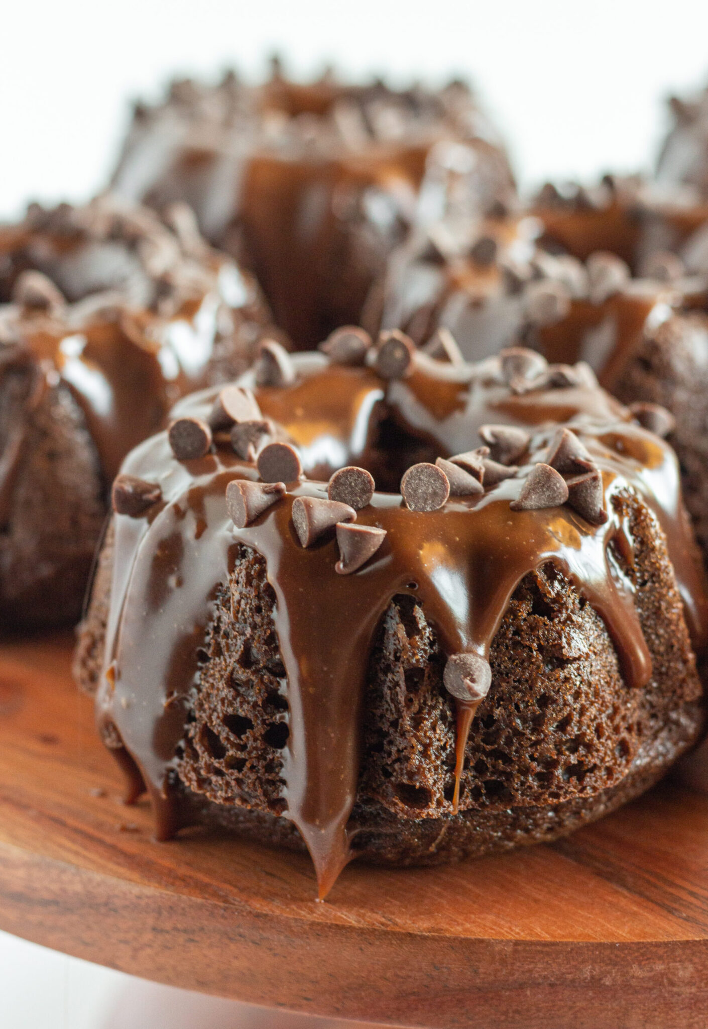 these-christmas-mini-bundt-cake-recipes-are-the-perfect-festive-dessert